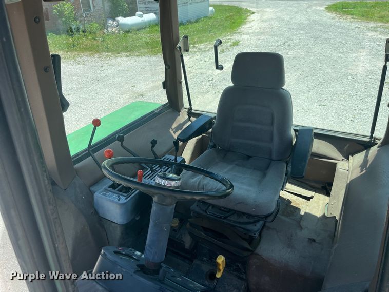 image for item EK8771 1982 John Deere 3140 MFWD tractor