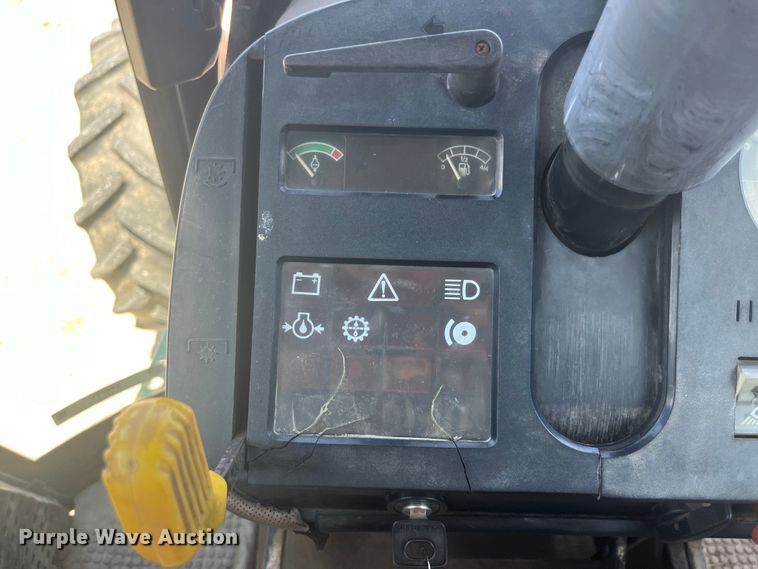 image for item EK8771 1982 John Deere 3140 MFWD tractor