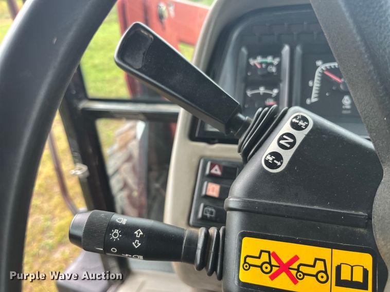 image for item EK8784 2007 Case IH MXM140 PRO MFWD tractor