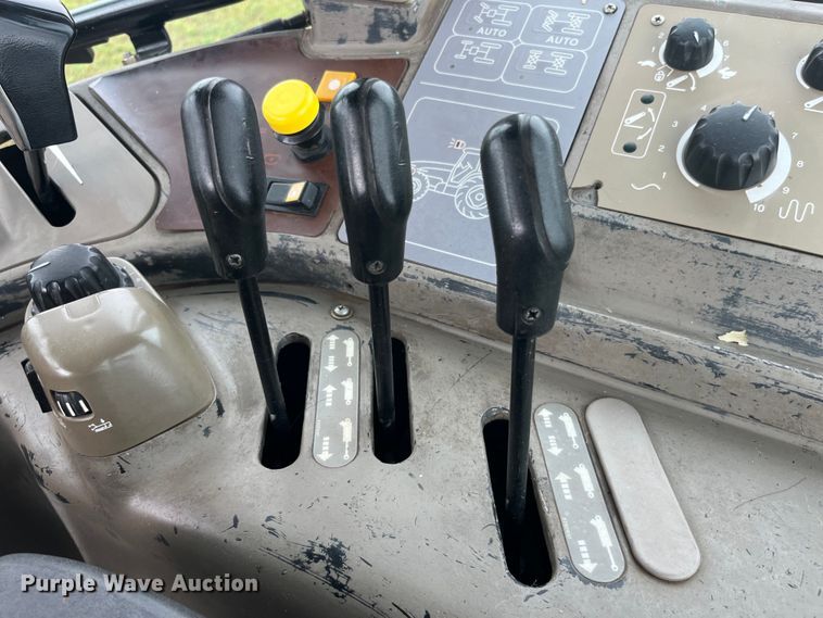 image for item EK8784 2007 Case IH MXM140 PRO MFWD tractor