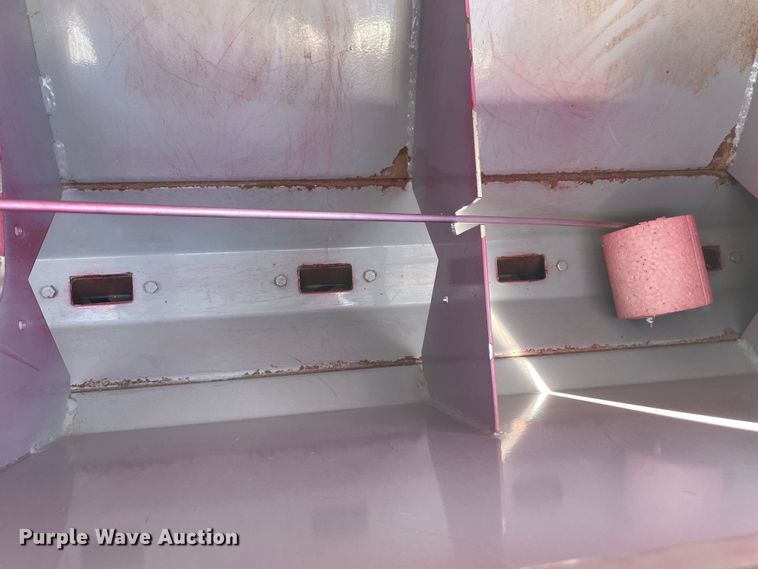 image for item GP9641 Crustbuster  3200  TS39X10 hoe grain drill