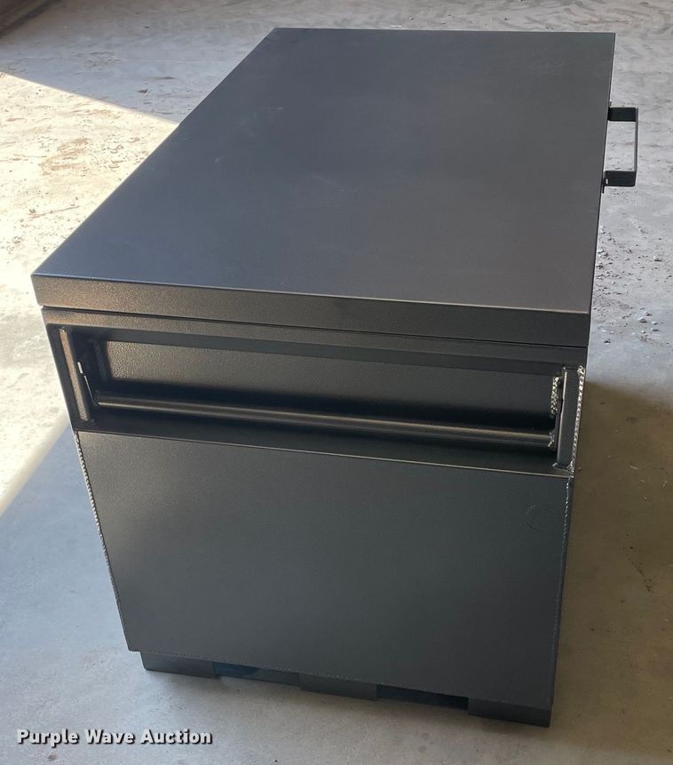 image for item GP9642 2024 John Deere  MB-4830-FC DEF system