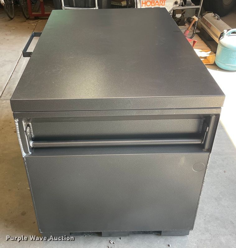 image for item GP9642 2024 John Deere  MB-4830-FC DEF system