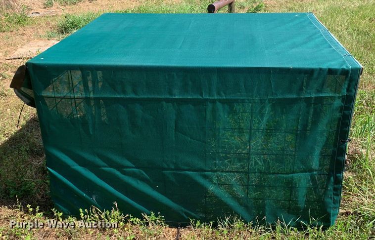 image for item JT9799 Truck bed livestock tote