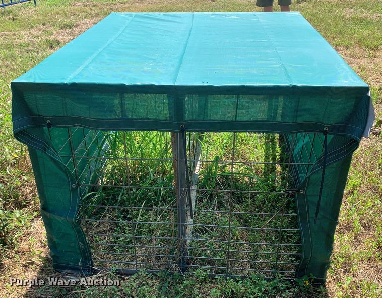 image for item JT9799 Truck bed livestock tote