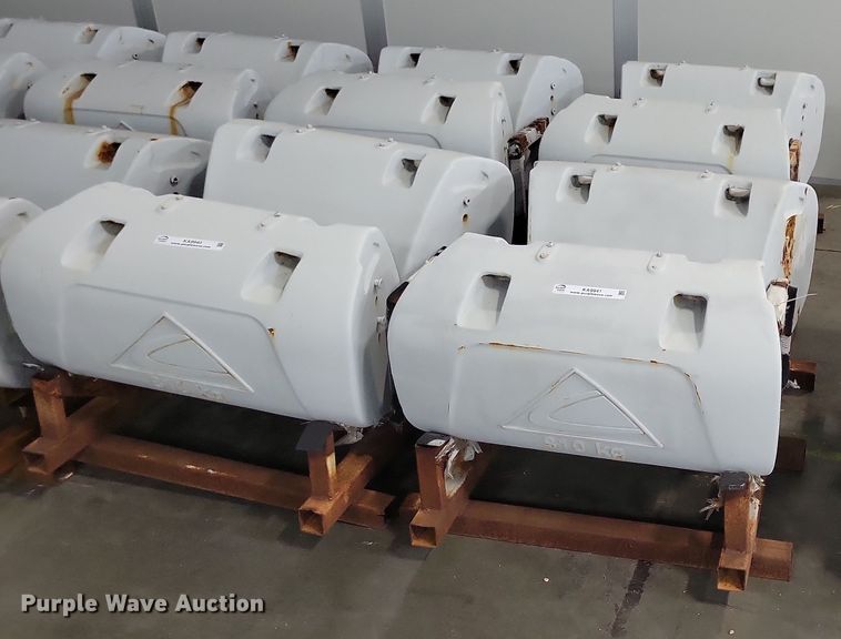 image for item KA9941 (6) AGCO front weights