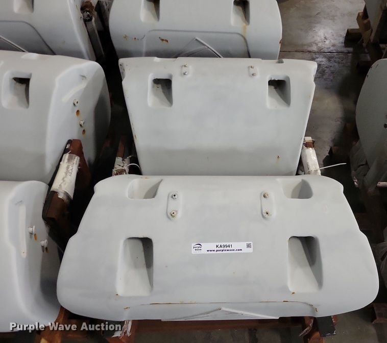 image for item KA9941 (6) AGCO front weights