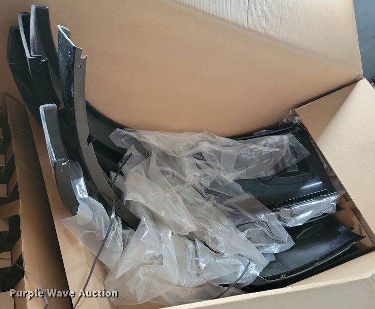 image for item KA9942 Massey Ferguson fenders