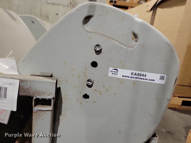 image for item KA9944 (10) AGCO front weights