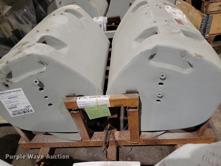 image for item KA9945 (20) AGCO front weights