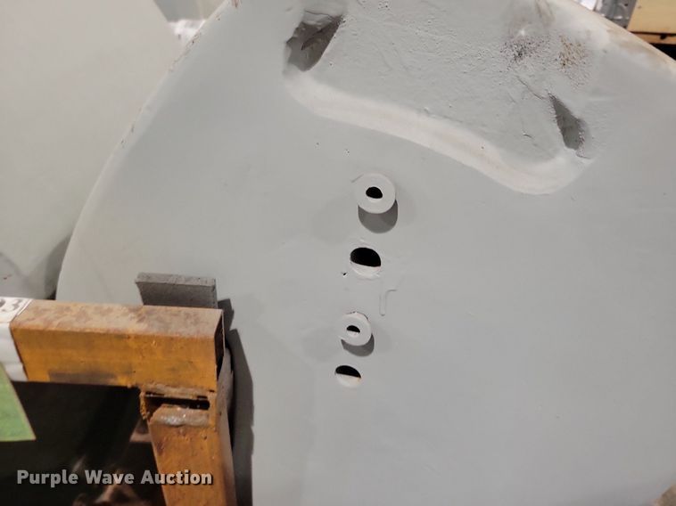 image for item KA9945 (20) AGCO front weights