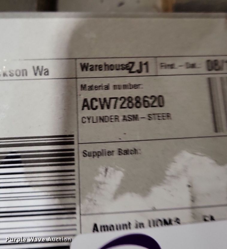 image for item KA9950 (53) RoGator hydraulic cylinders