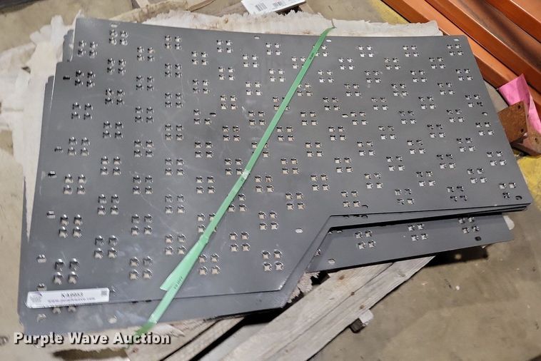 image for item KA9953 AGCO catwalk sections