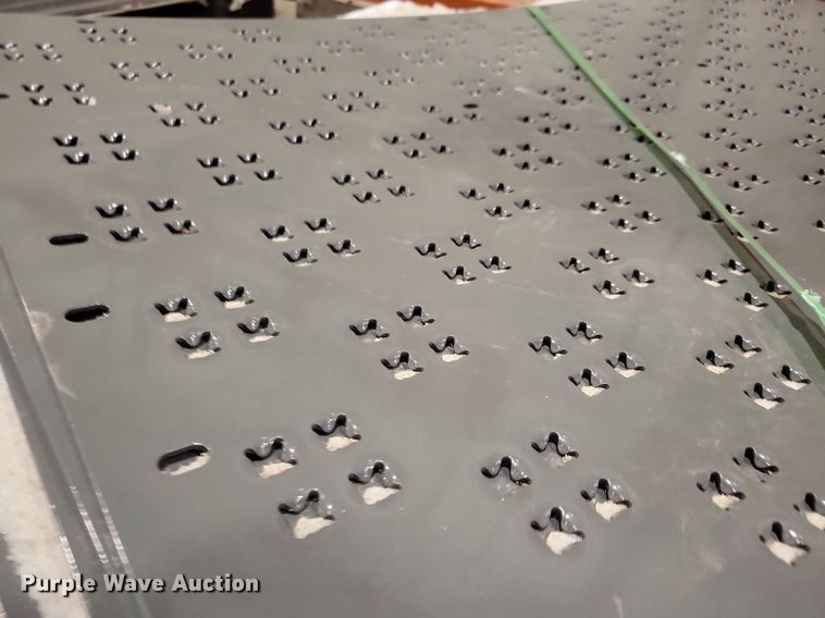 image for item KA9953 AGCO catwalk sections