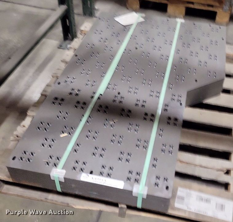 image for item KA9953 AGCO catwalk sections