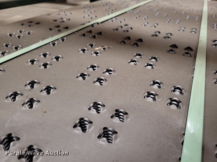 image for item KA9953 AGCO catwalk sections