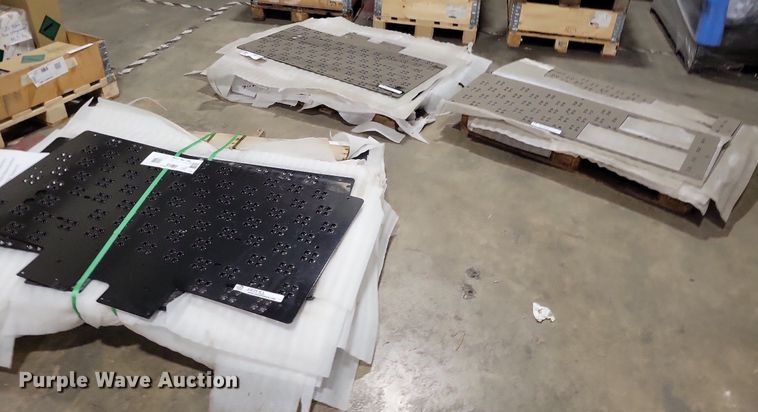 image for item KA9953 AGCO catwalk sections