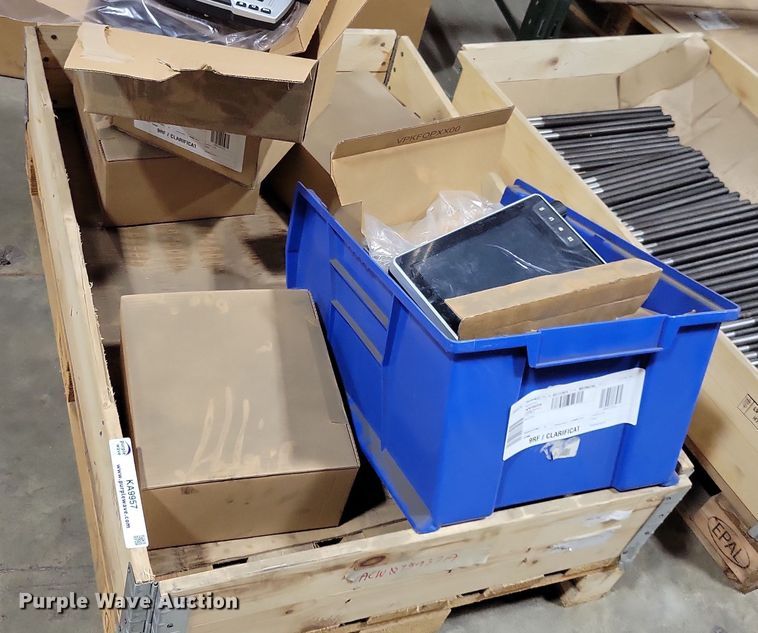 image for item KA9957 (12) AGCO terminals