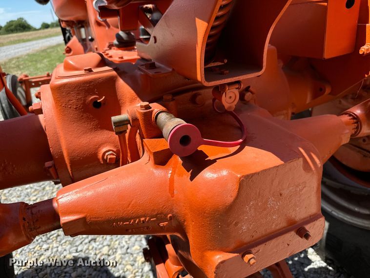 image for item MU9874 1959 Allis-Chalmers  D17 tractor