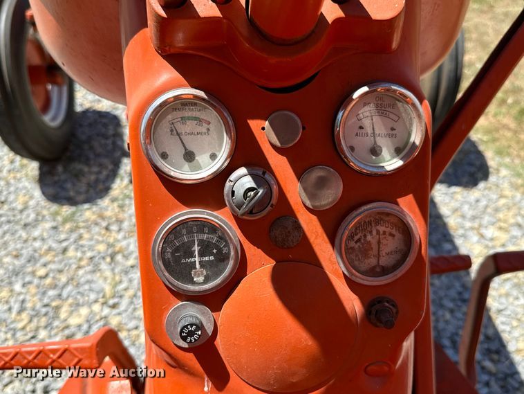 image for item MU9874 1959 Allis-Chalmers  D17 tractor