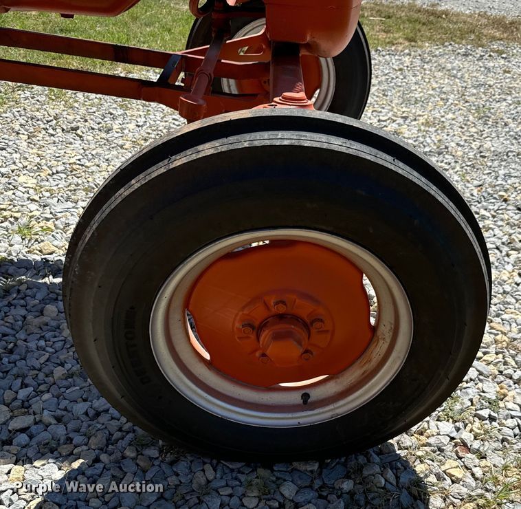 image for item MU9874 1959 Allis-Chalmers  D17 tractor