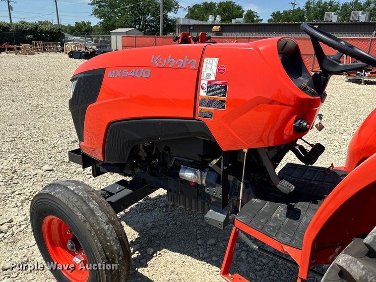 image for item NL9997 2021 Kubota MX5400F tractor