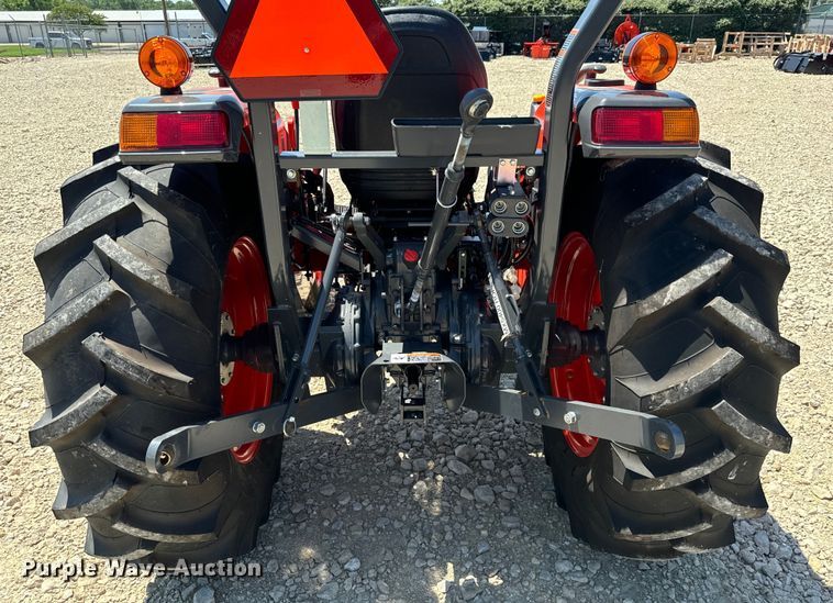 image for item NL9997 2021 Kubota MX5400F tractor