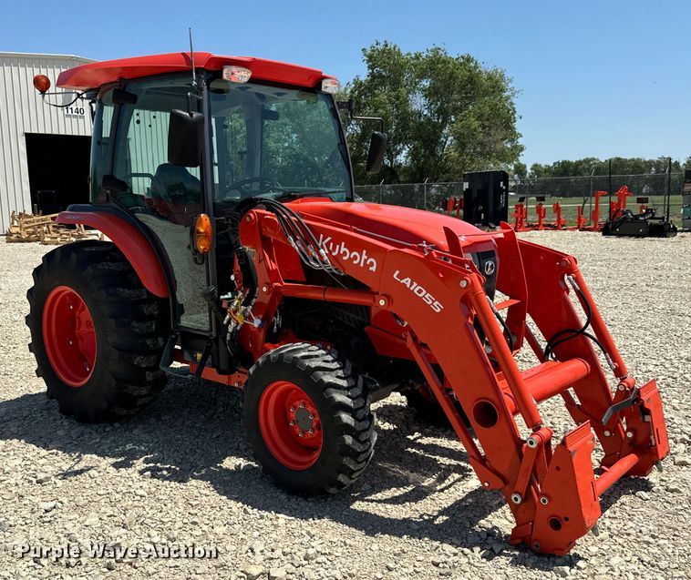 image for item NL9998 2021 Kubota  L6060D MFWD tractor 