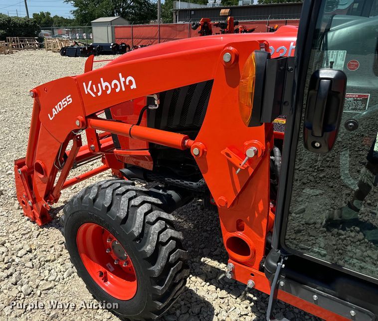 image for item NL9998 2021 Kubota  L6060D MFWD tractor 