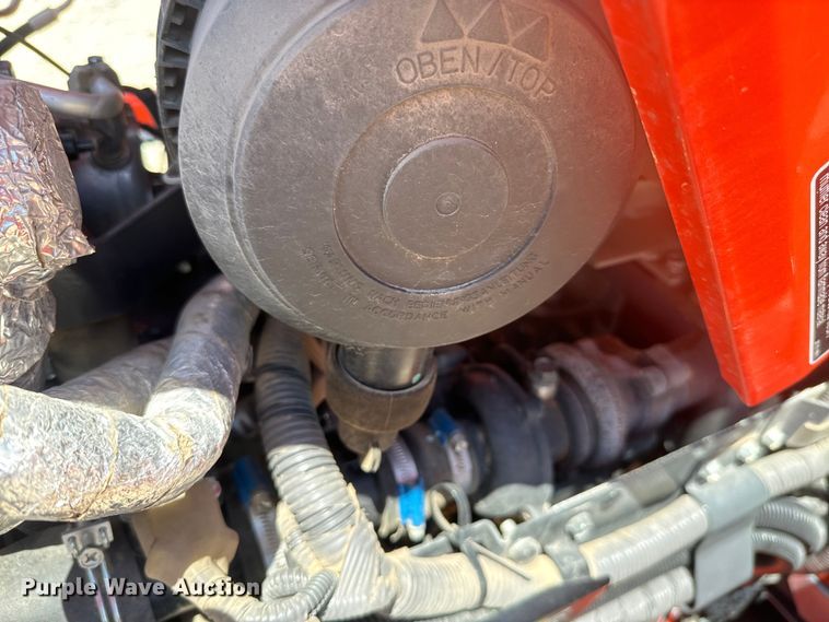 image for item NL9998 2021 Kubota  L6060D MFWD tractor 