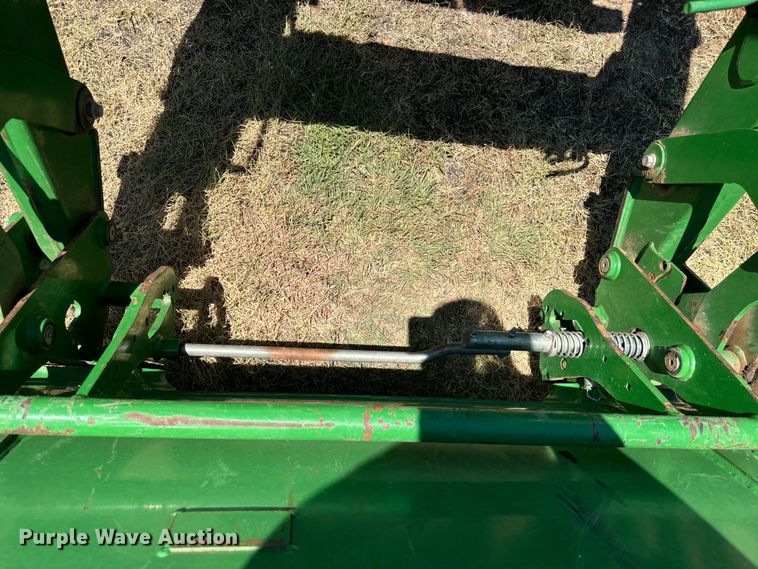 image for item NQ9632 2015 John Deere 5100 E MFWD tractor