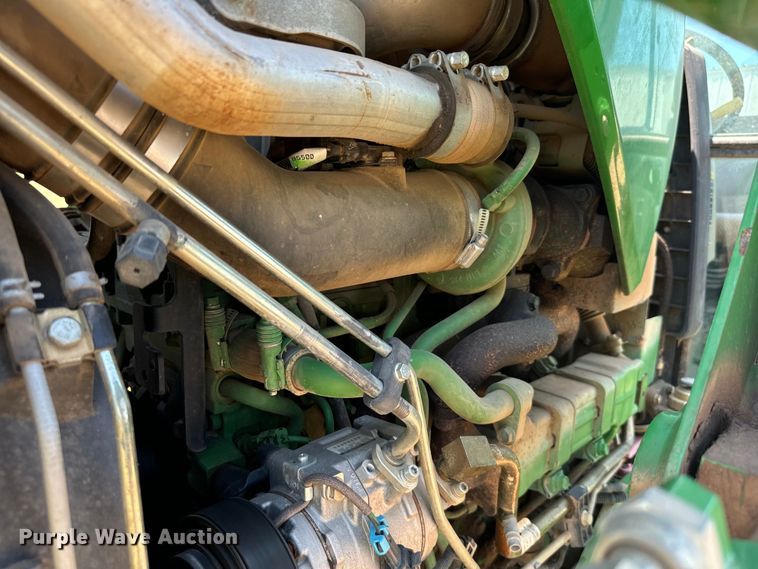 image for item NQ9632 2015 John Deere 5100 E MFWD tractor