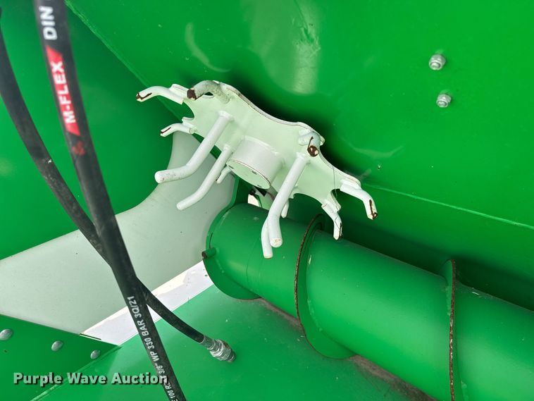 image for item NQ9635 Hustler 180 skid steer auger bucket