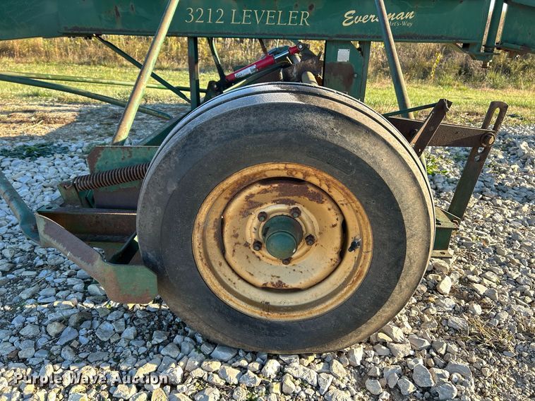 image for item NR9343 Eversman V300126 land leveler