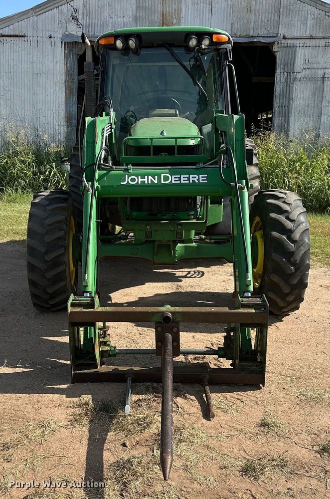 image for item NR9819 2004 John Deere 6420 MFWD tractor