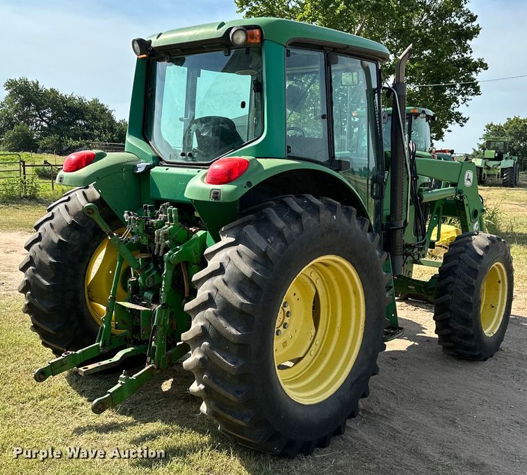 image for item NR9819 2004 John Deere 6420 MFWD tractor