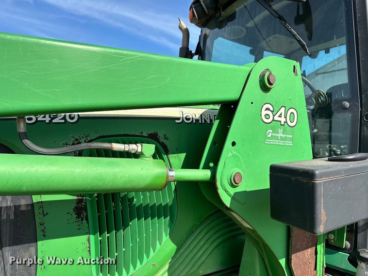 image for item NR9819 2004 John Deere 6420 MFWD tractor