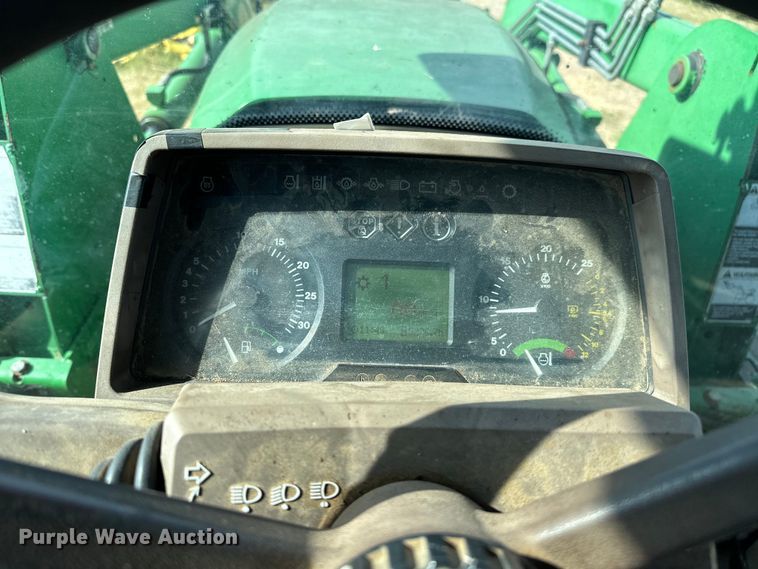 image for item NR9819 2004 John Deere 6420 MFWD tractor