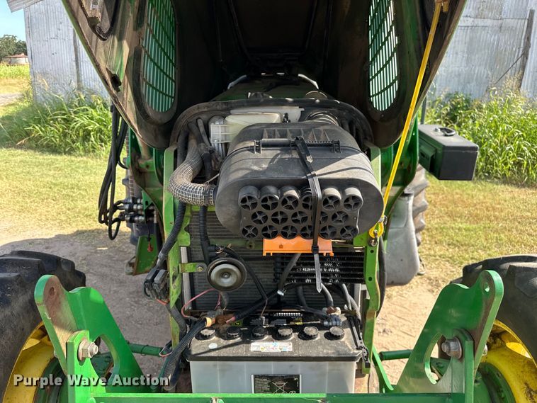 image for item NR9819 2004 John Deere 6420 MFWD tractor