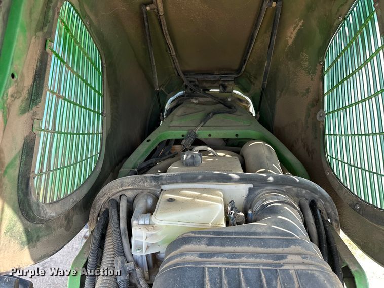 image for item NR9819 2004 John Deere 6420 MFWD tractor