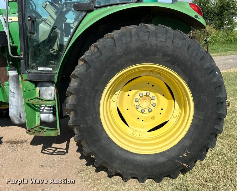 image for item NR9819 2004 John Deere 6420 MFWD tractor