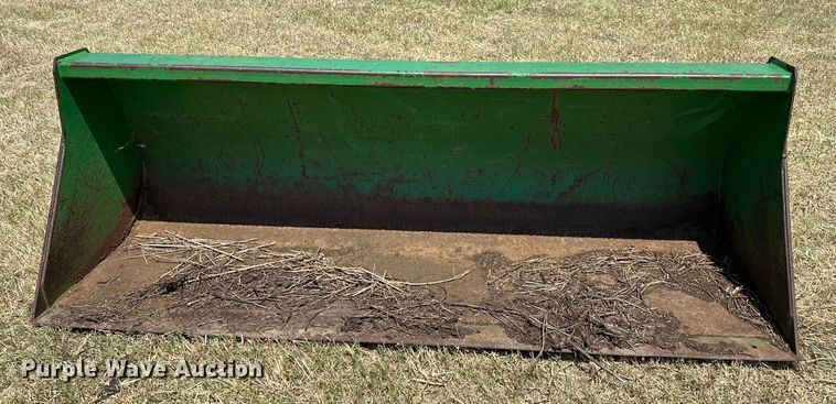 image for item NR9819 2004 John Deere 6420 MFWD tractor