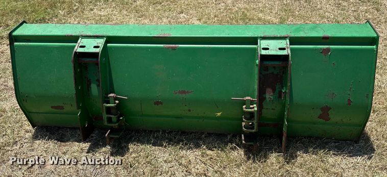 image for item NR9819 2004 John Deere 6420 MFWD tractor