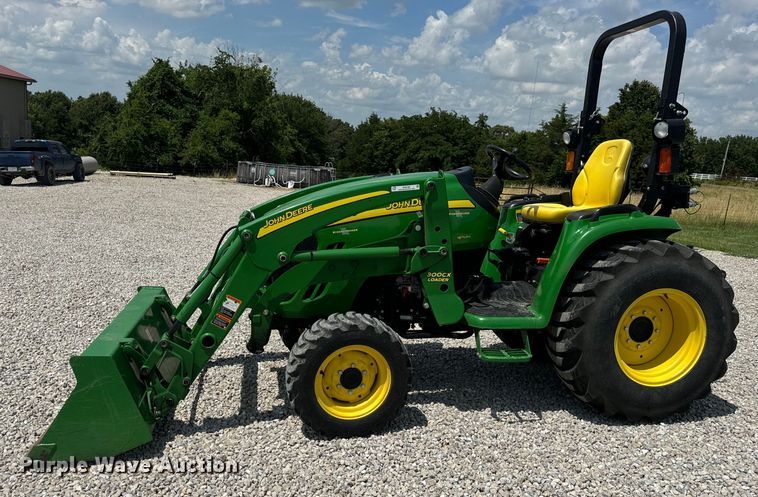 image for item OF9700 2013 John Deere 3520 MFWD tractor
