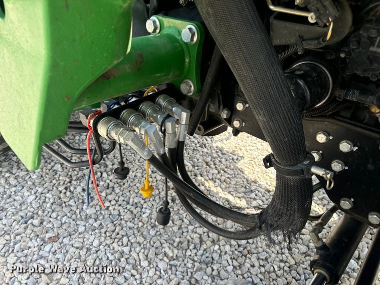 image for item OF9700 2013 John Deere 3520 MFWD tractor