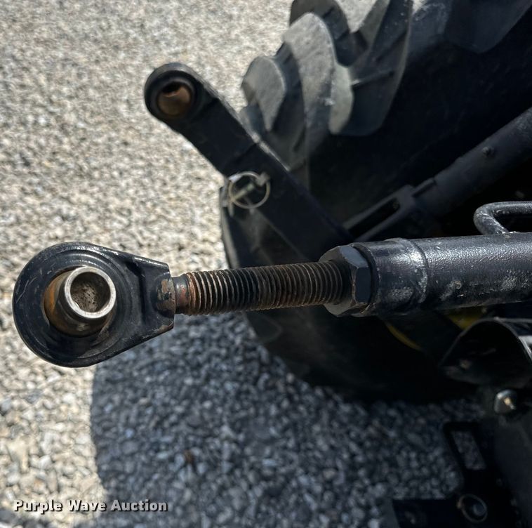 image for item OF9700 2013 John Deere 3520 MFWD tractor