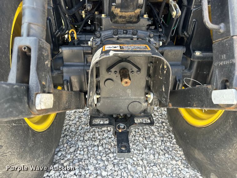 image for item OF9700 2013 John Deere 3520 MFWD tractor