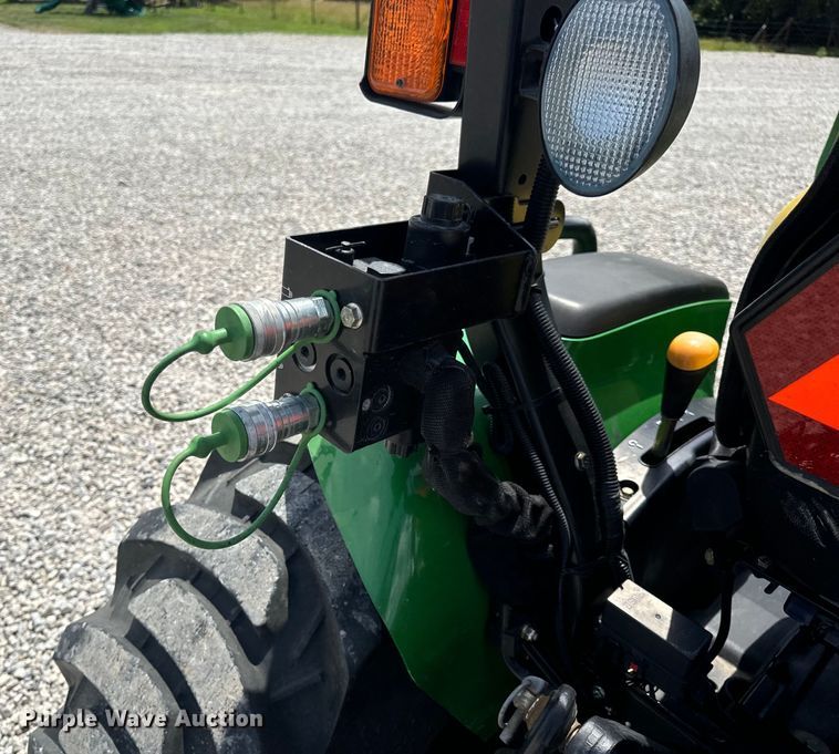 image for item OF9700 2013 John Deere 3520 MFWD tractor