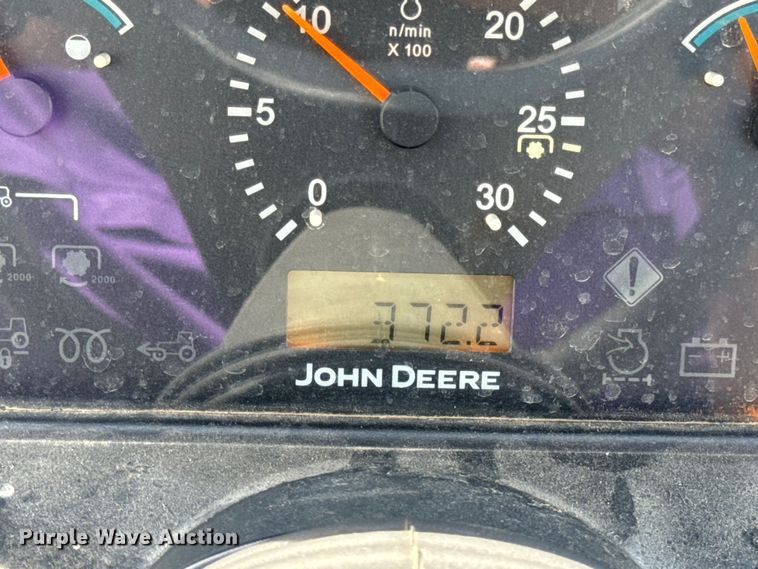 image for item OF9700 2013 John Deere 3520 MFWD tractor