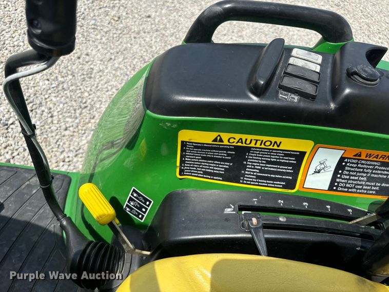 image for item OF9700 2013 John Deere 3520 MFWD tractor